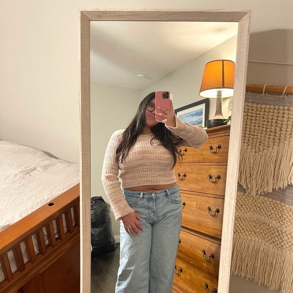 Striped Knit Long Sleeve Top - Picture 2 of 4